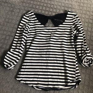 Black and white stripe shirt